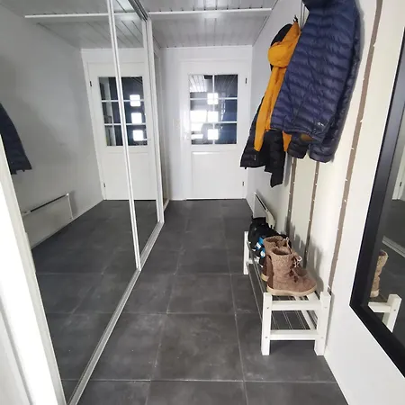 Apartmán Poelloenpesae *